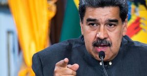 Nobel Prize Fuels Venezuela Crisis As Machado Rises