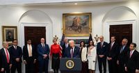 Trump Announces Pricing Deals With Nine Drugmakers