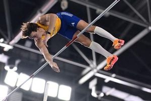 Duplantis Soars To Glory, Winning Third Straight Pole Vault Title