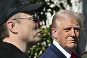 White House Reconsiders Jared Isaacman For NASA Role