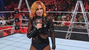 Becky Lynch Has Unexpected Encounter With Nozuke