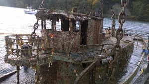 South Carolina Coast Struggles With Abandoned Navy Vessel