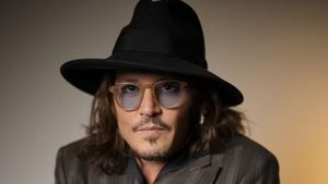 Johnny Depp Launching Moscow Jewelry Boutique With Girlfriend