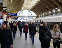 United Kingdom Faces Major Travel Disruptions During Festive Season as Planned Railway Maintenance Causes Widespread Delays and Service Reductions - Travel And Tour World