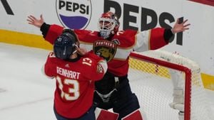 Panthers End Lightning's Eight-Game Winning Streak