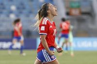 1-0. Chile vence a Paraguay y se ubica en zona de repesca en la Liga de Naciones Femenina