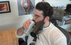 Kafein bazlı enerji içecekleri zararlı mıdır?