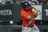 Astros' offense shut down in dropping series finale to Rangers