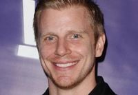 'Bachelor' alum Sean Lowe suffers harrowing injury after dog attacks