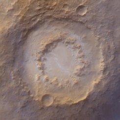 Mars'ta Buz Gibi Bir Krater
