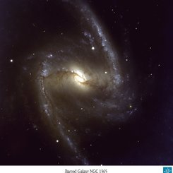NGC 1365: Yakın Bir Çubuklu Sarmal Gökada