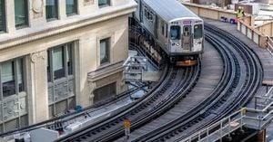 Illinois Approves Historic $1.5 Billion Chicago Transit Overhaul
