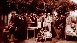 Türkiye'de Seçim Ve Merkez, Merkez-Sağ Seçmen Davranışları