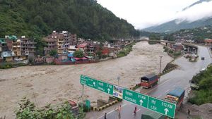 Himachal Pradesh Faces Severe Weather Emergency With Heavy Snow And Rain