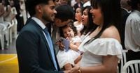 Over 600 couples tie the knot in Asunción, Paraguay’s mass civil wedding