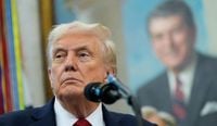 Labor union sues to stop Trump from blaming Democrats for shutdown in fed employees’ emails