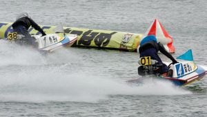 Local Racer Makoto Ishiwatari Leads Tokoname Race