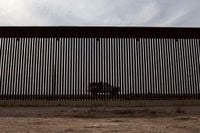 Unlawful Border Crossings Plummet to Five-Decade Low In FY 2025