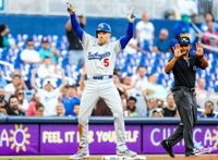 ドジャース　フリーマンが“隠れ首位打者”の打率・３６２　１２戦連続安打の３安打４打点　ド軍の１１戦９勝をけん引（デイリースポーツ） - Yahoo!ニュース