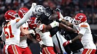 Raiders beat Chiefs 14-12 in the ugliest game of the season