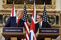 Trump tells Starmer to use the military to stop illegal migration and small boats