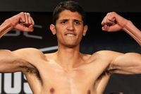 Sebastian Fundora Punishes Chordale Booker, Stops Him in Fourth