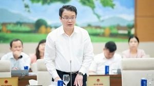 Vietnam Moves To Decentralize Public Debt Management