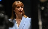 Reeves sidelined as PM Starmer brings in new economic team