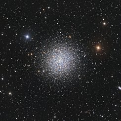 M13: Herkül’deki Büyük Küresel Küme