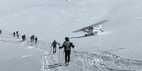 Beinahe-Unfall in Walliser Alpen – Flugzeug kommt Skitourengruppe gefährlich nahe