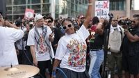 Trump's crackdown in DC leaves residents on edge as federal agents set up checkpoints