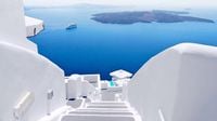 Santorini Shines: Tourism Minister And Hoteliers Debunk Fake News, Welcome Visitors