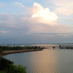 Avustralya'da Görüntülenen Tuhaf Bir Işık İzi