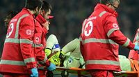 Football : traumatisme crânien pour Mike Maignan, évacué sur une civière avec l’AC Milan