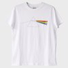 Prizmadan Geçen Işık T-Shirt
