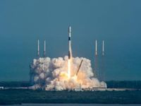 SpaceX Falcon 9 Starlink 12-25 - Kennedy Space Center Visitor Complex