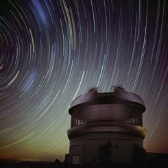 Gemini South Star Trails