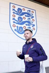 Kane reacts to Henderson's England recall after Tuchel endorsement