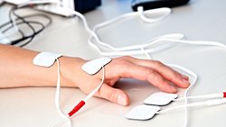 Kaslarınızı Beyin Yerine Makineyle Hareket Ettirdiğinizi Hayal Edebiliyor musunuz?