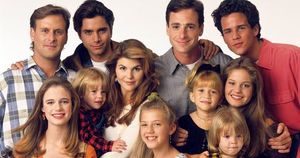Former 'Full House' Stars Discuss Awkward Crush Questions