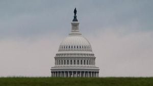 IRS Demands Tax Filings Despite Shutdown Chaos