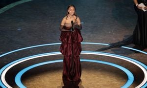 Zoe Saldana Wins Oscar 2025 With Husband Marco Perego By Her Side