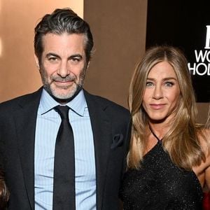 Jennifer Aniston’s Romance With Jim Curtis Deepens