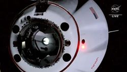 NASA, SpaceX Crew-5 astronot görevi Uluslararası Uzay İstasyonuna ulaştı.