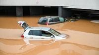 Flash Floods Kill at Least 34 in Kashmir-Controlled India