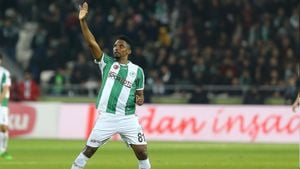 Konyaspor Clinches Late Victory Over Trabzonspor