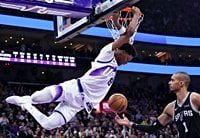 Fox scores 31 points, Wembanyama has 26 points and 13 rebounds to help Spurs over Jazz 126-109