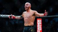 Pros react after Alex Volkanovski defeats Diego Lopes at UFC 314 | BJPenn.com