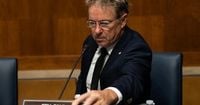 Senators Move to Force Vote to Bar Ground Strikes in Venezuela