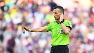 Luisan Addresses Refereeing Standards Amidst Controversy